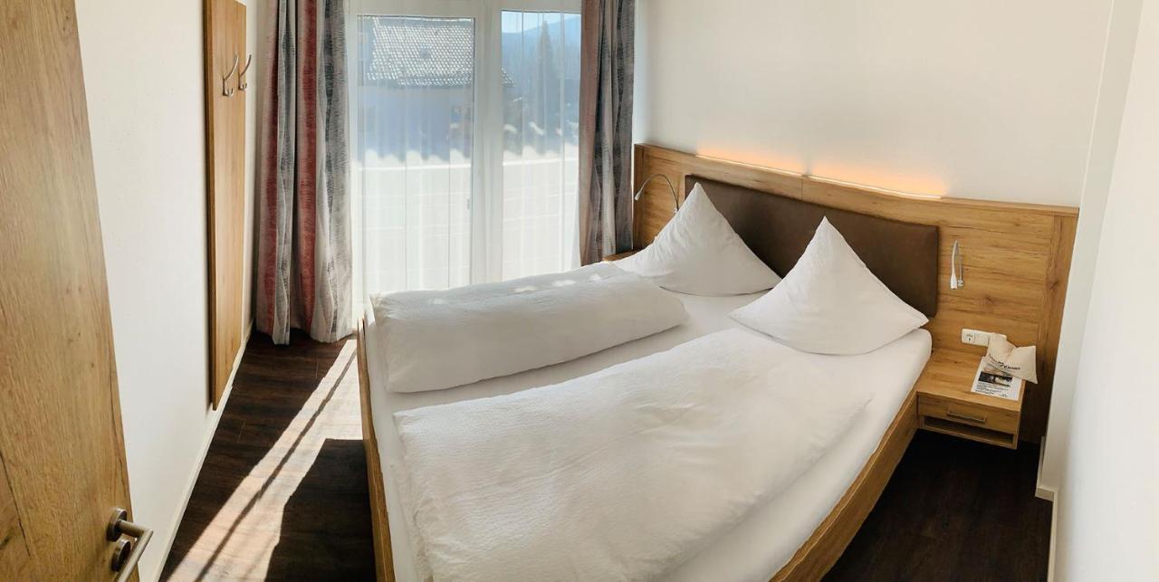 Apartmenthaus Florian แลม ภายนอก รูปภาพ